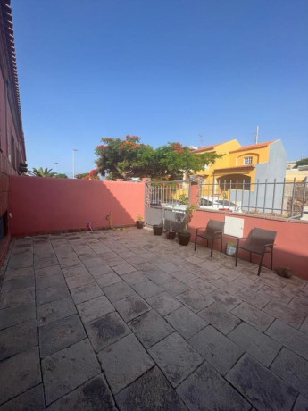 casa-o-chalet-independiente-en-venta-en-avenida-del-cantabrico-big-14