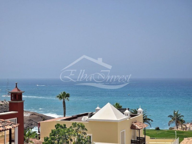 casa-o-chalet-independiente-en-venta-en-playa-del-duque-big-24