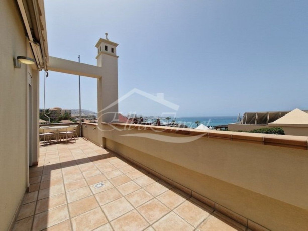 casa-o-chalet-independiente-en-venta-en-playa-del-duque-big-23