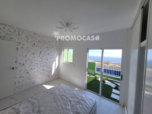 chalet-adosado-en-venta-en-los-menores-big-14