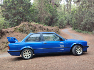 BMW E30