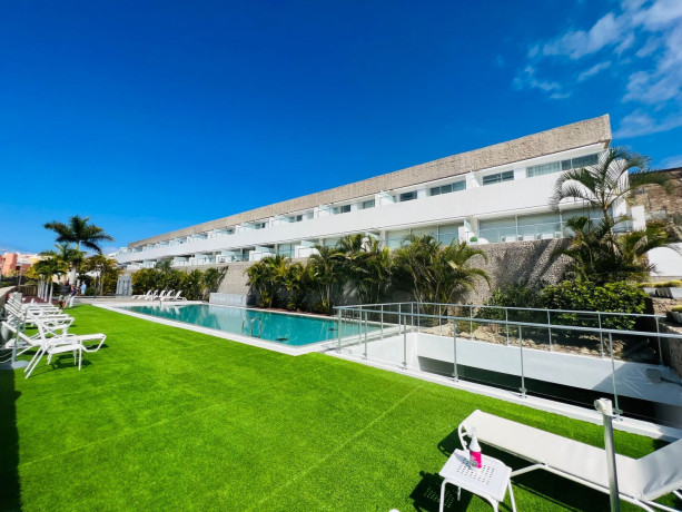 duplex-en-venta-en-c-playa-de-diego-hernandez-10-big-29