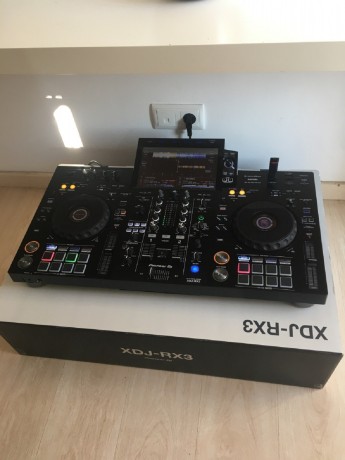 pioneer-opus-quad-pioneer-xdj-rx3-pioneer-xdj-xzddj-flx10-pioneer-cdj-3000-pioneer-djm-a9-big-16