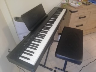 PIANO ROLAND FP 30X