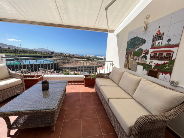 duplex-en-venta-en-calle-playa-de-diego-hernandez-big-12