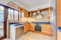 chalet-adosado-en-venta-en-calle-helsinki-small-4