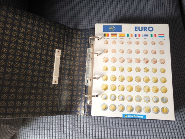 albumes-leuchtturm-vista-euros-20012012-big-4