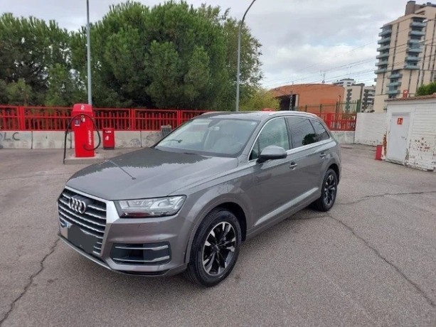 audi-q7-2017-4x4-plazas-big-0