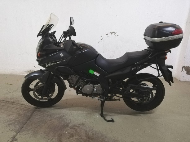 vendo-suzuki-vstrom-dl650a-big-3