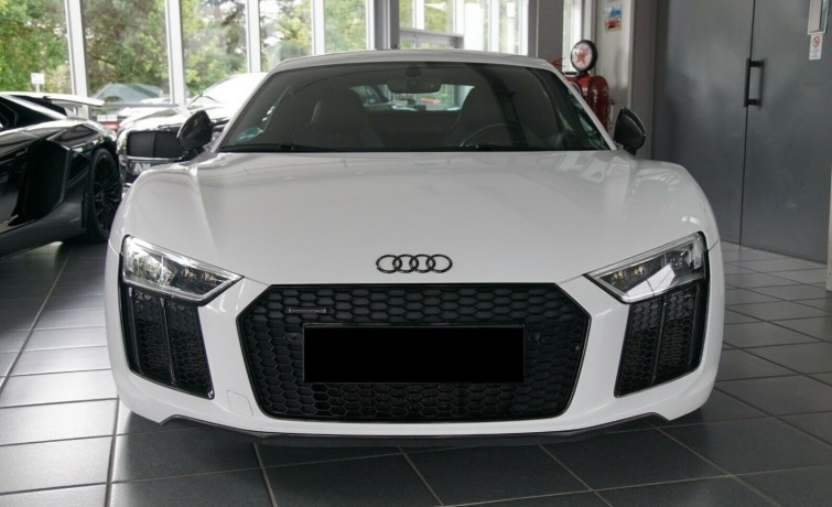 audi-r8-52-fsi-plus-quattro-big-0