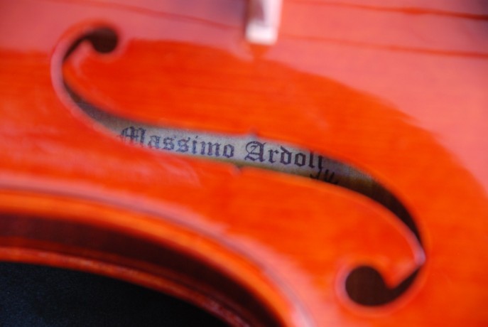 violin-de-notable-artesania-cremonesa-model-stradivari-messiah-1716-big-15