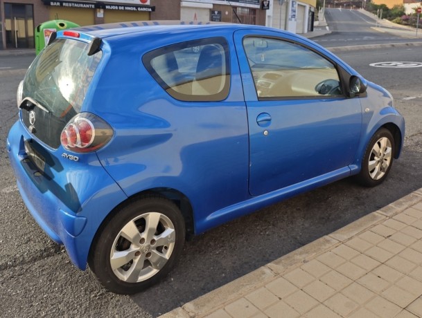toyota-aygo-big-1