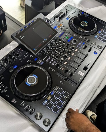 pioneer-cdj-3000-pioneer-dj-djm-a9-alphatheta-euphonia-pioneer-cdj-2000nxs2-pioneer-djm-900nxs2-pioneer-dj-djm-v10-lf-pioneer-dj-djm-s11-big-8