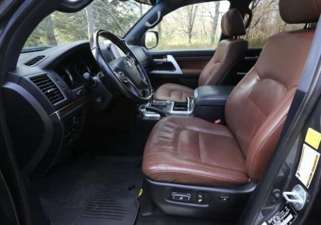 2020-toyota-land-cruiser-big-5