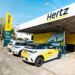 Hertz car Hire alquiler de coche