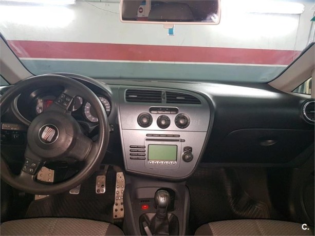 leon-19-tdi-de-segunda-mano-en-tenerife-provincia-big-1