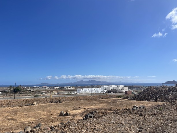 terreno-urbano-650m2-corralejo-big-4