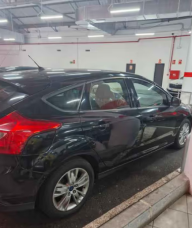 alquiler-coche-ford-focus-big-1