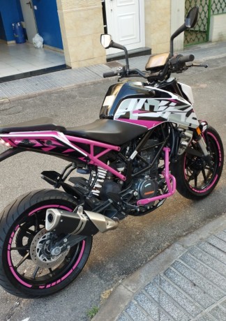 ktm-duke-125-con-opcion-a-financiacion-big-3
