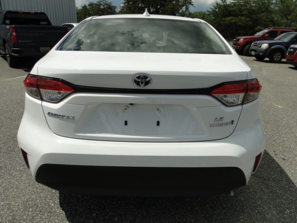 para-venta-2024-toyota-corolla-le-big-8