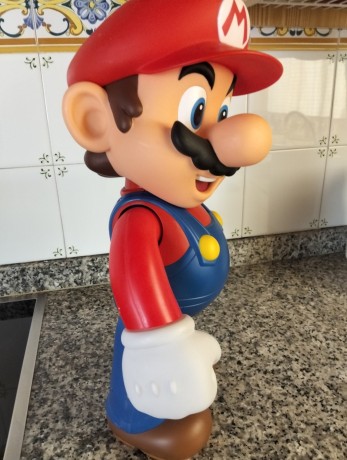 figura-gigante-de-mario-bros-big-1