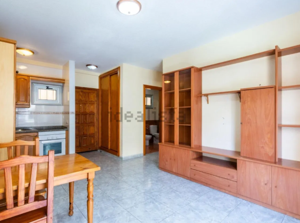 piso-en-venta-en-avenida-juan-carlos-i-big-3
