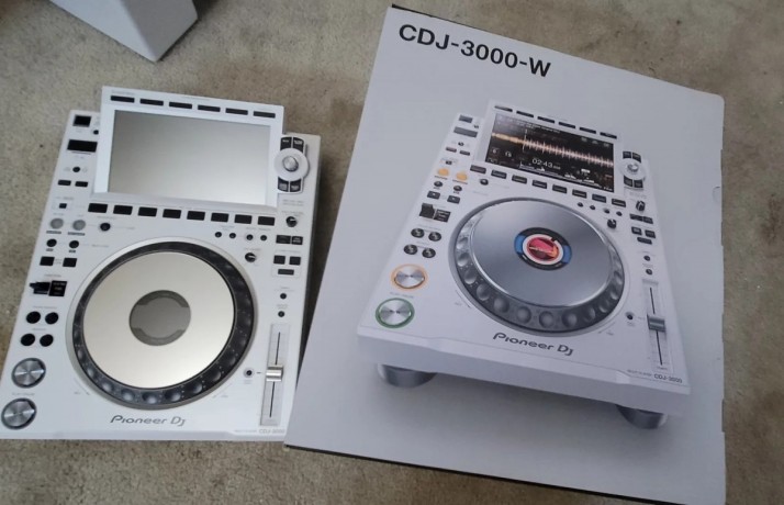 pioneer-cdj-3000-alphatheta-euphonia-pioneer-dj-djm-a9-pioneer-cdj-2000nxs2-pioneer-djm-900nxs2-pioneer-dj-djm-v10-lf-pioneer-dj-djm-s11-big-3
