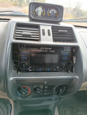 nissan-terrano-27-tdi-big-3