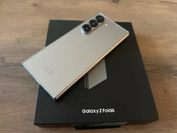 galaxy-galaxy-s25-ultra-galaxy-s25-galaxy-s25-galaxy-s24-ultra-sony-ps5-big-6