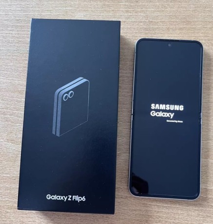 galaxy-galaxy-s25-ultra-galaxy-s25-galaxy-s25-galaxy-s24-ultra-sony-ps5-big-4