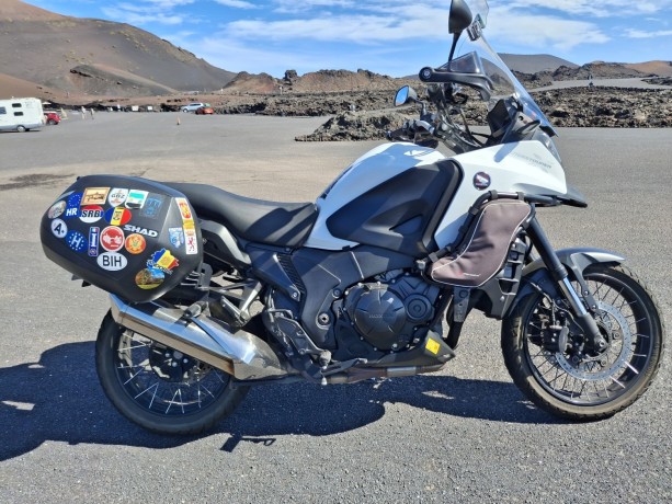 honda-vfr1200x-crosstourer-big-3