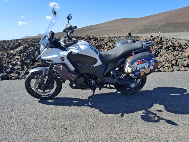 honda-vfr1200x-crosstourer-big-7