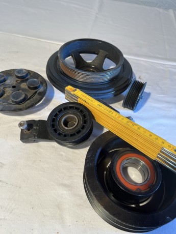 poleas-de-diferente-tipos-autocar-bus-camion-big-1