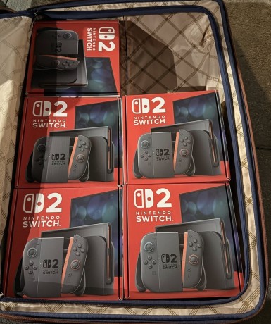 smsung-galaxy-s25-ultrasmsung-s25-smsung-galaxy-s25-smsung-galaxy-s24-ultra-sony-ps5-pro-nintendo-switch-2-console-big-7