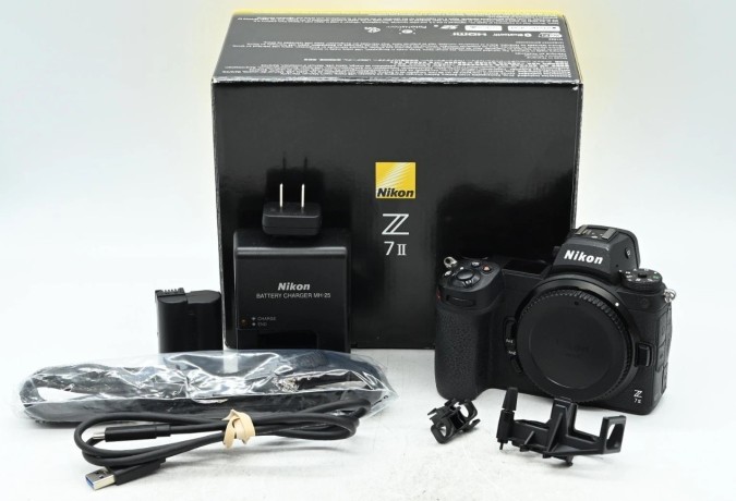 canon-eos-r6-mark-ii-canon-eos-r3-canon-eos-r5-nikon-z9-nikon-z8-nikon-z-7ii-nikon-z7-nikon-d6-nikon-d850-big-15