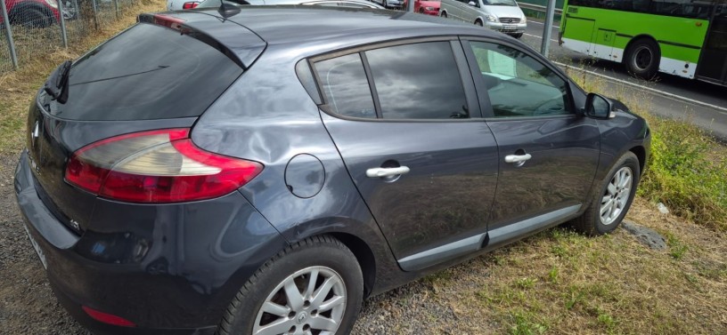 renault-megane-big-1