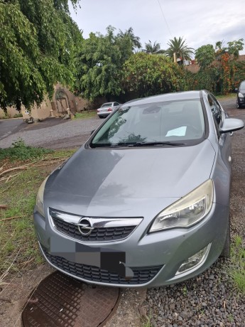 opel-astra-big-2