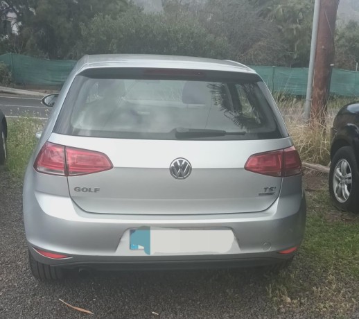 volkswagen-golf-big-2