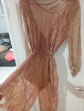 mono-encaje-transparente-big-9