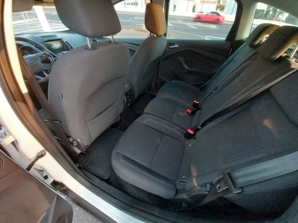 ford-c-max-big-11