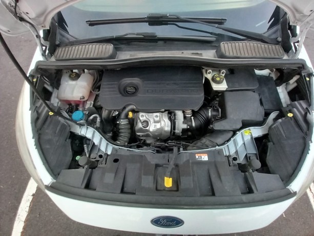 ford-c-max-big-16