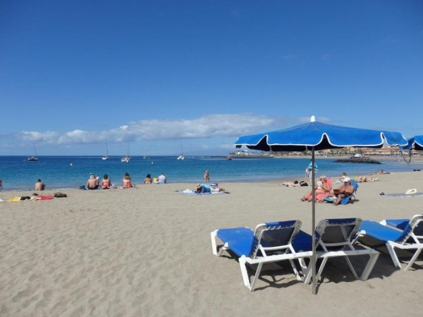 sea-view-apartment-in-los-cristianos-big-11
