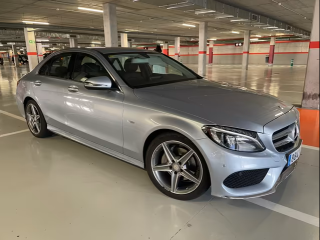 Mercedes-Benz C220 AMG