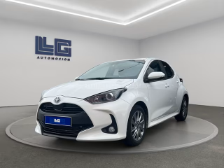 TOYOTA - Yaris 1.5 120H Active Plus