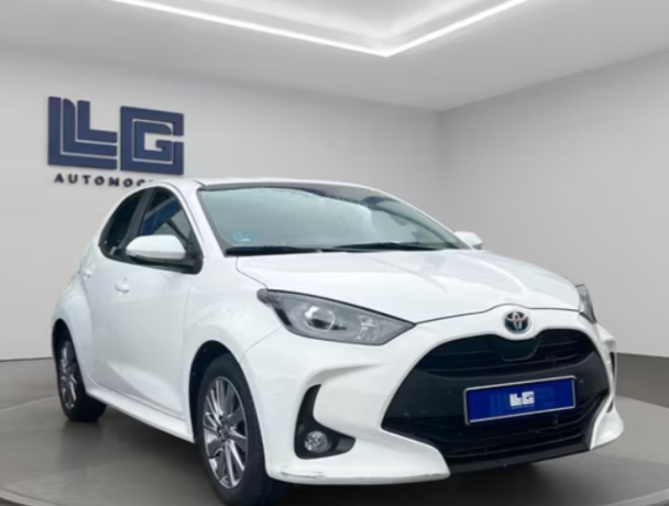 toyota-yaris-15-120h-active-plus-big-4