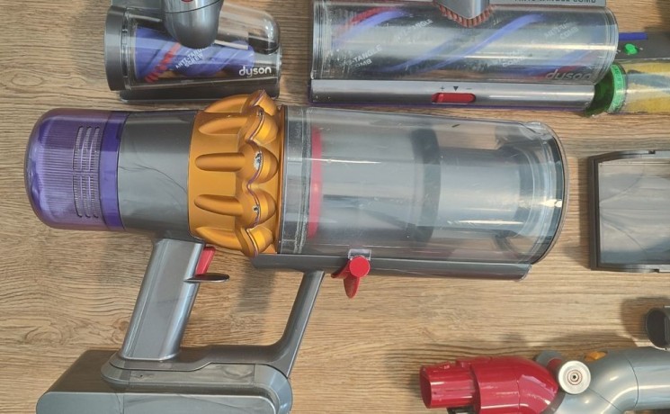 nueva-aspiradora-inalambrica-dyson-v15-absolute-extra-big-3