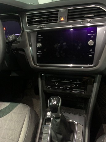 coche-volkswagen-tiguan-big-4