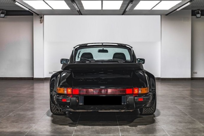1980-porsche-911-turbo-33-big-4