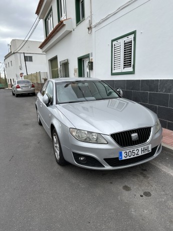 seat-exeo-roto-big-2