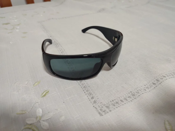 gafas-de-sol-emporio-armani-big-0